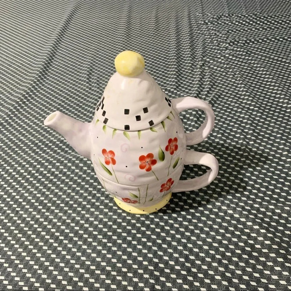 VTG Teapot and cup tea for one - Picture 1 of 9